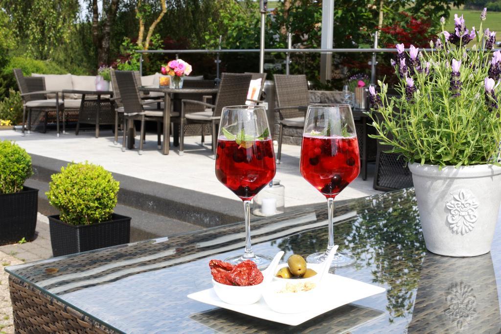 Haus Mannertal Hotel Binscheid Ngoại thất bức ảnh